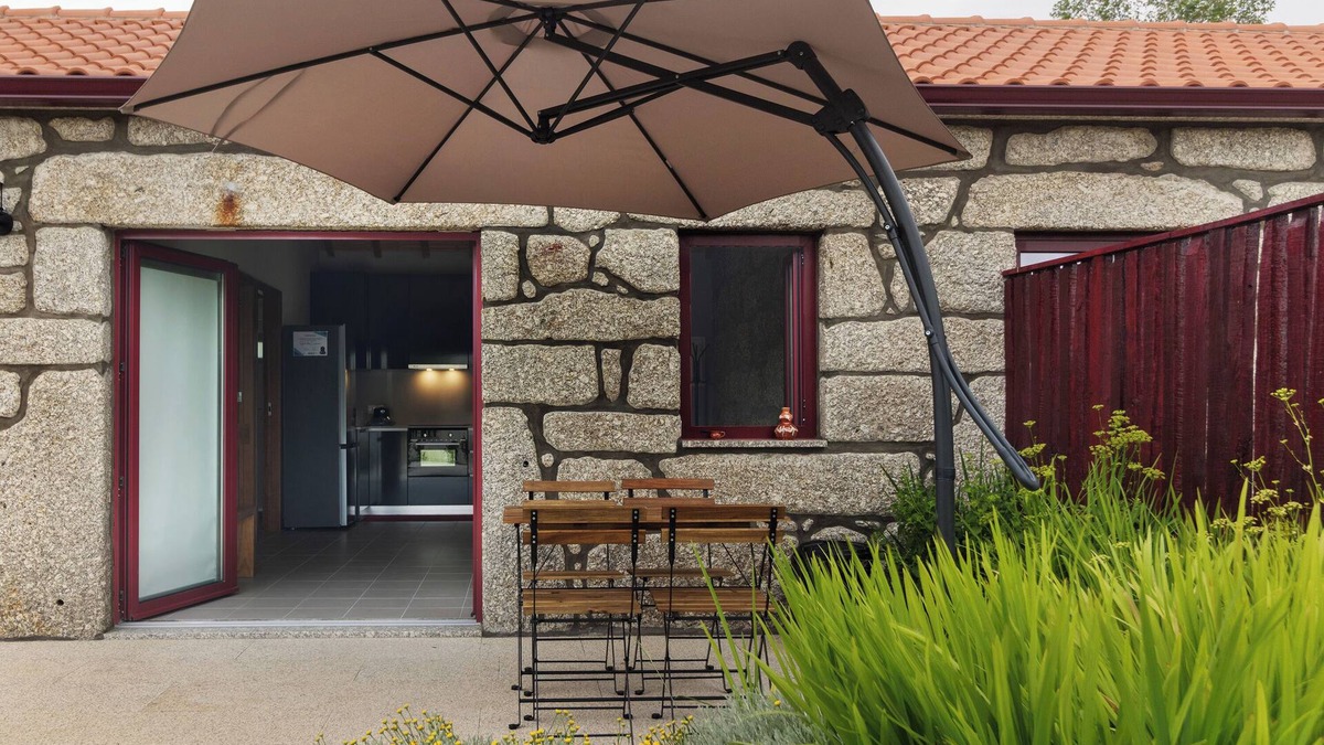 Guilhofrei House | Holiday Home 'Do Lagar T2' with Lake View, Wi-Fi and Air Conditioning