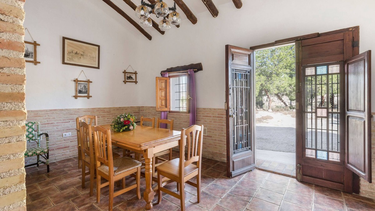 Molina de Segura House | Holiday Home 'Estrella' with Private Pool, Private Terrace and Wi-Fi
