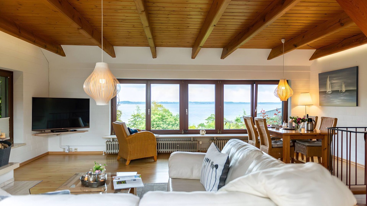 Langballigholz House | Holiday Home 'Fördeblick' with Sea View, Private Garden and Wi-Fi