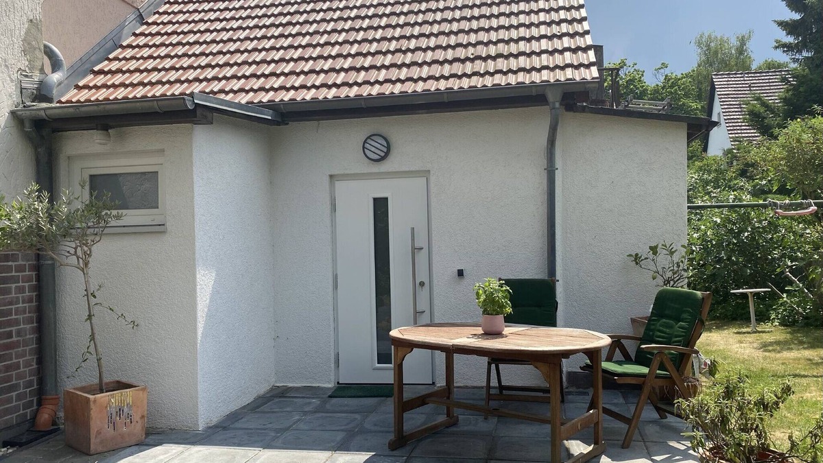 Lichtenrade House | Holiday Home 'Ferien Am Berliner Mauerweg' with Private Terrace and Wi-Fi