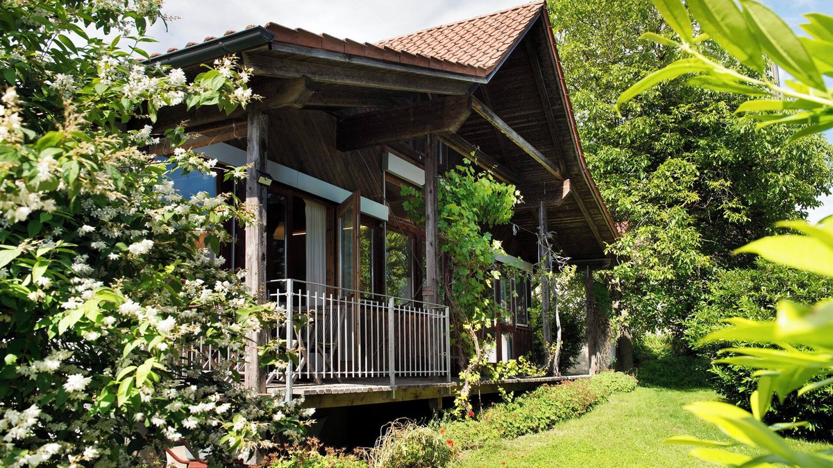 Frickingen House | Holiday Home 'Ferienhaus Im Grünen' with Private Terrace and Wi-Fi