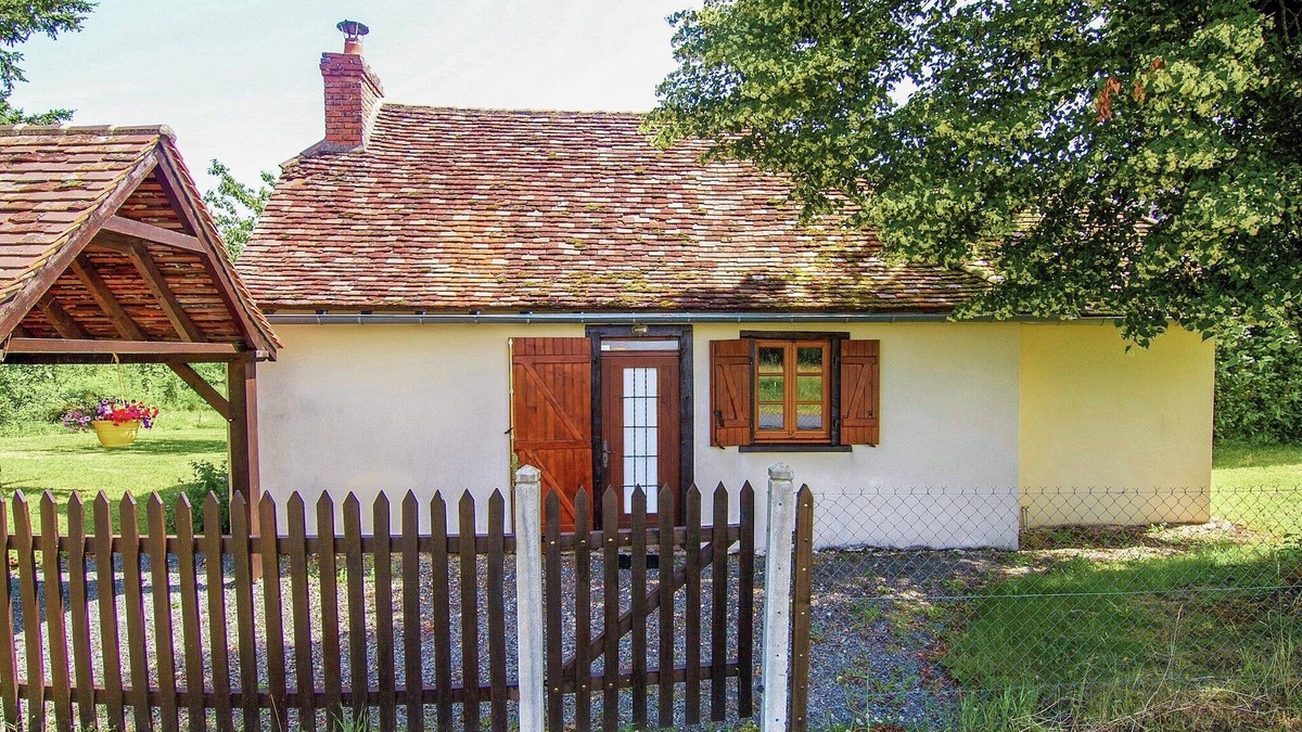 Savignac-Ledrier Cottage | Holiday Home in Dordogne near Nature Park