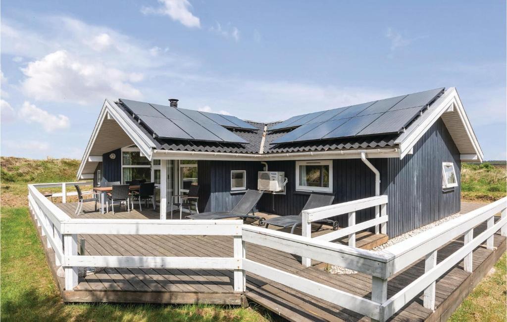 Henne Strand House | Holiday Home Gøgevej Henne Denm