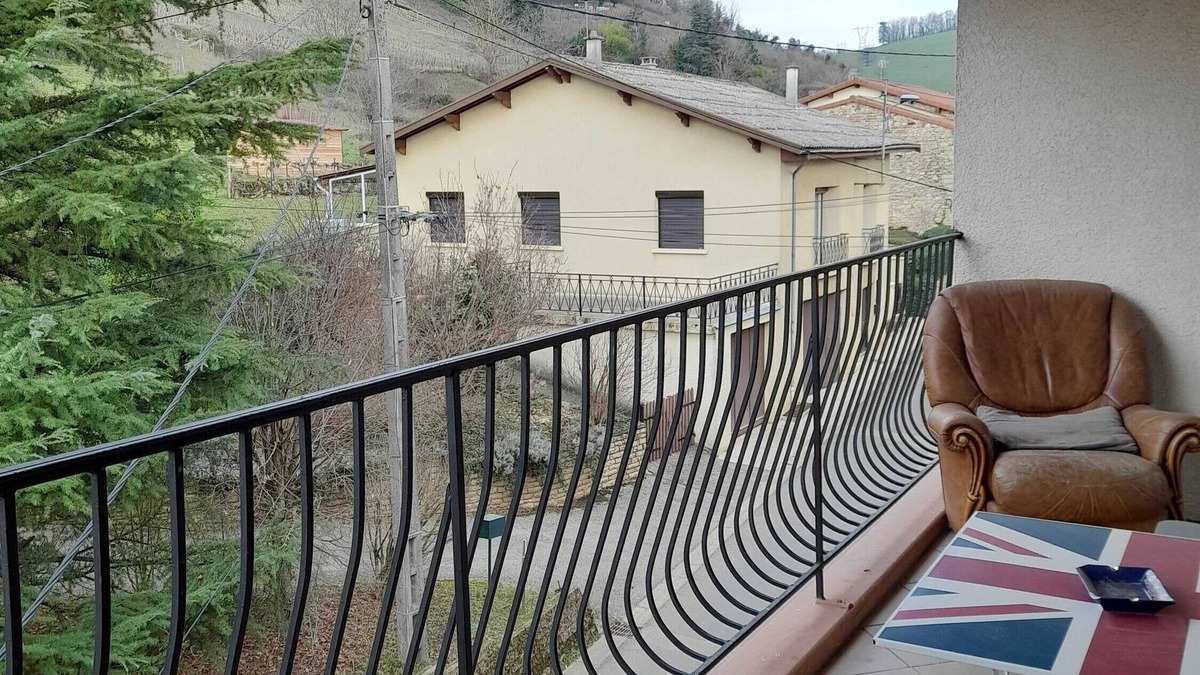 Vaux-en-Bugey House | Holiday Home 'Gite Des Cotes Bis' with Private Terrace, Balcony and Wi-Fi