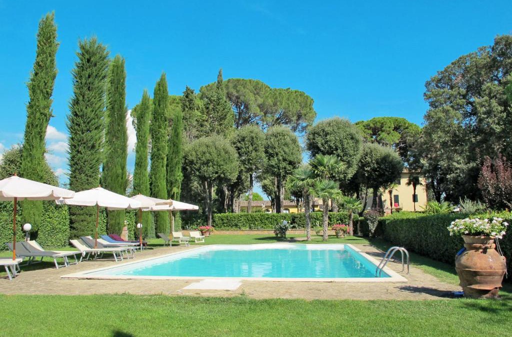Poggibonsi House | Holiday Home Giuggiolo - Giuggiolo 3 by Interhome