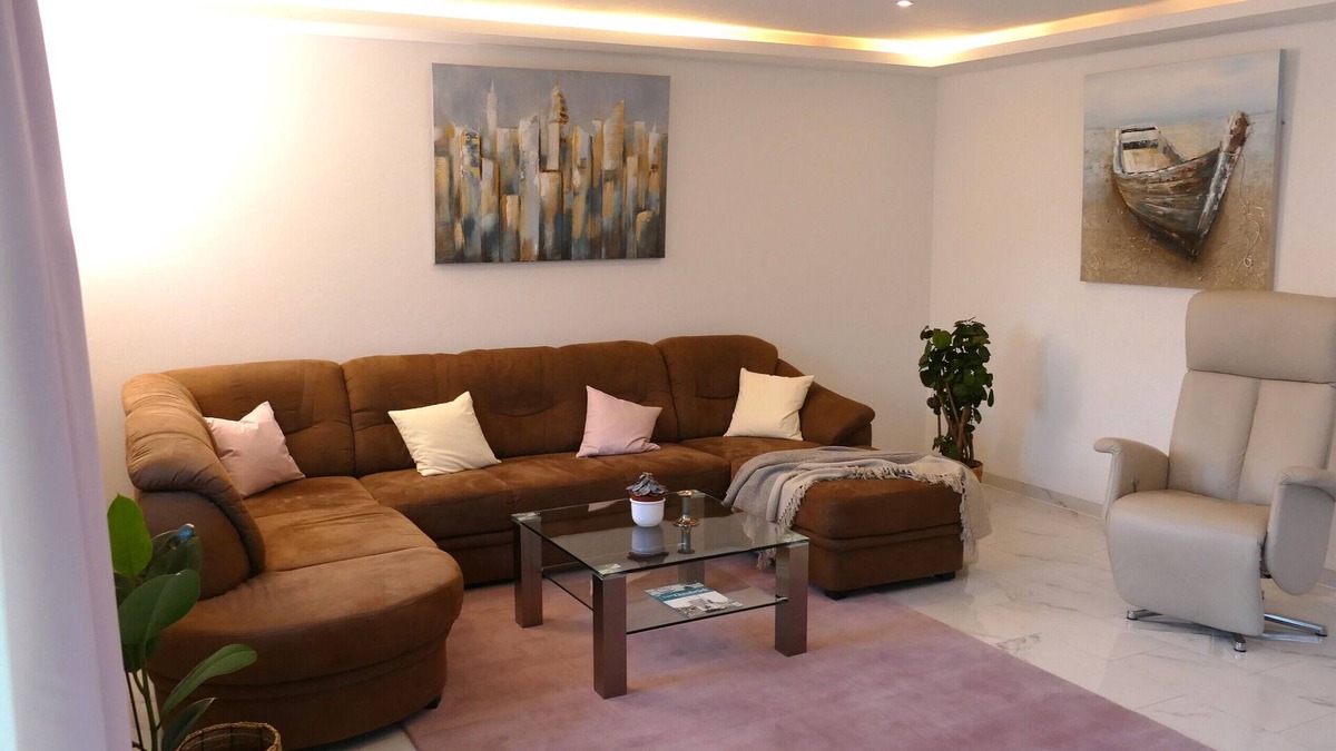 Wersen House | Holiday home 'Grand Westfalia' with terrace, sports room and 4 free e-bikes