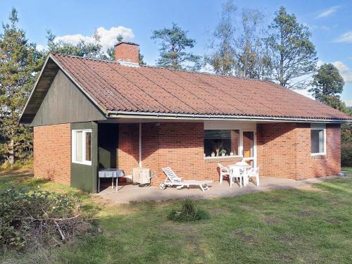 Hals House | Holiday home Hals CLXI