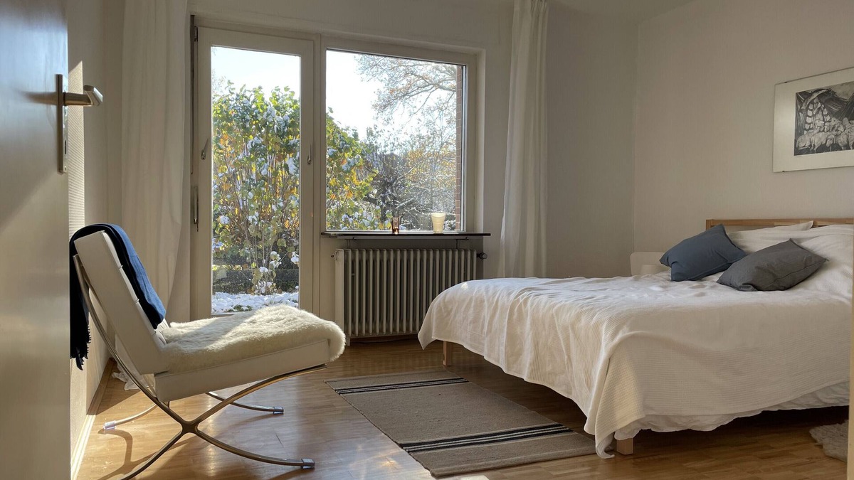Hofgeismar House | Holiday Home 'Haus Am Reithagen' with Private Terrace, Private Garden and Wi-Fi