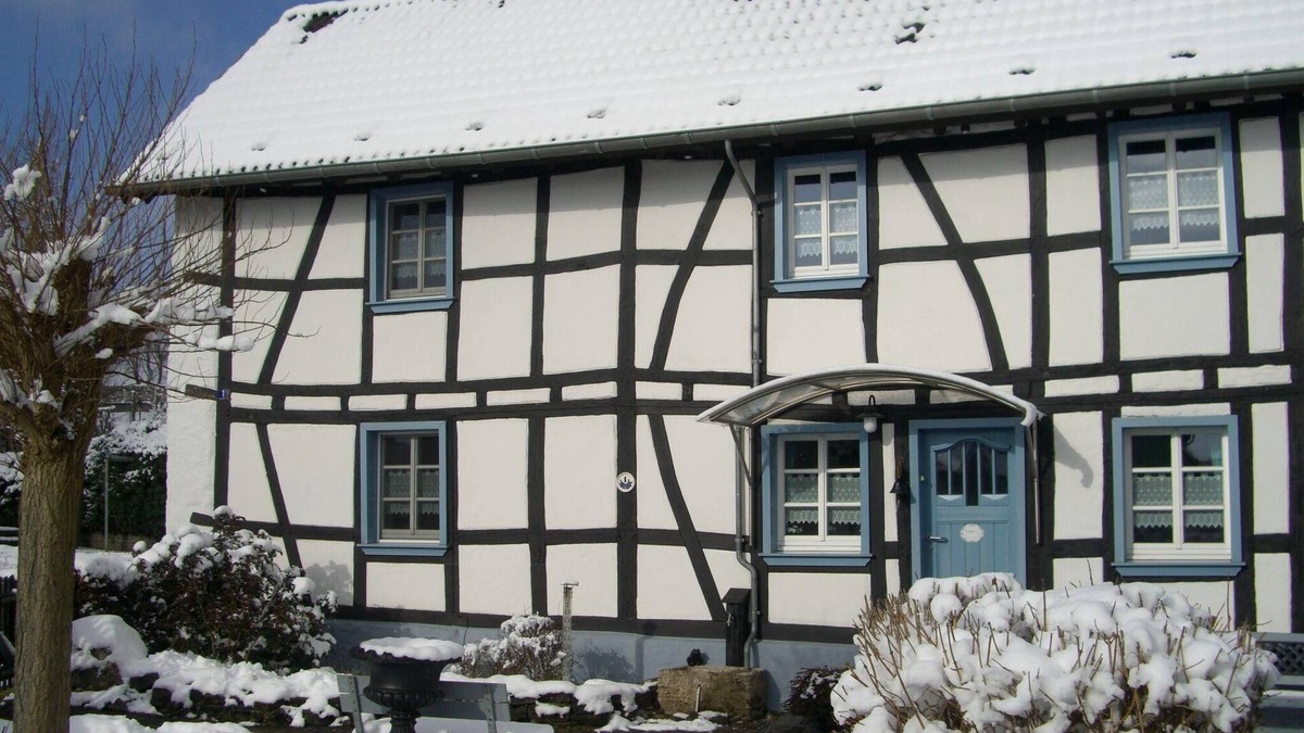 Lommersdorf House | Holiday home Haus Höppches