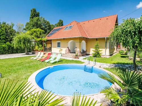 Abrahamhegy House | Holiday Home Horvath by Interhome