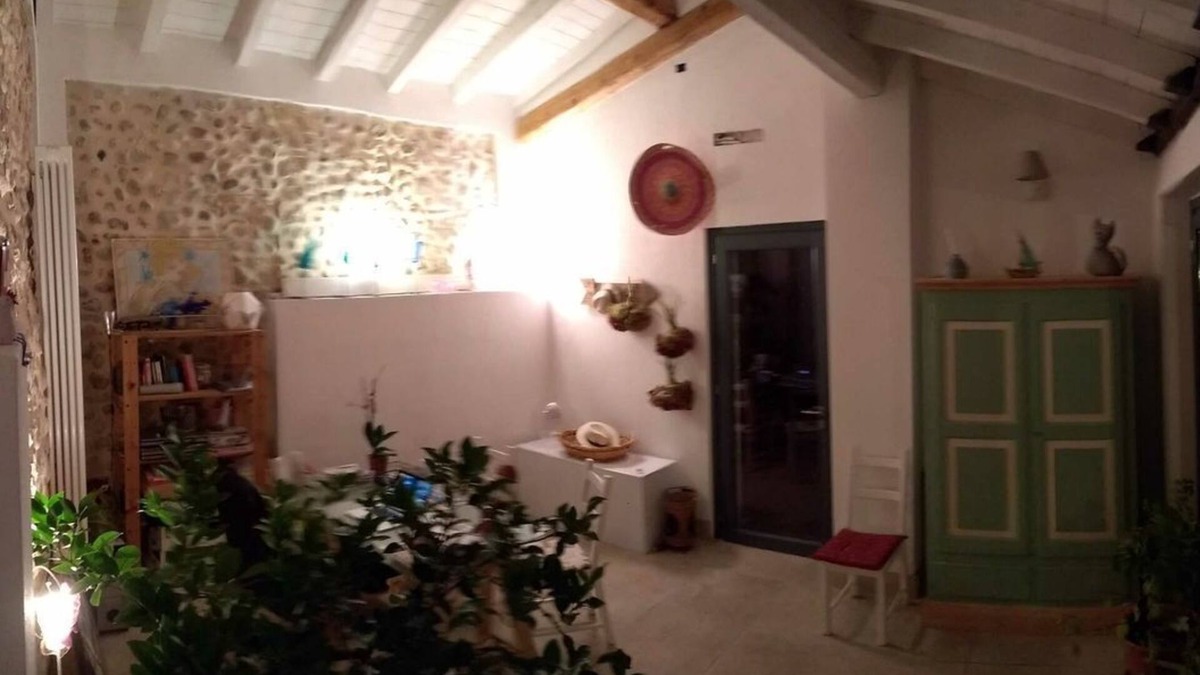 Volta Mantovana House | Holiday home in the historic center of Volta Mantovana, a few km from Lake Garda