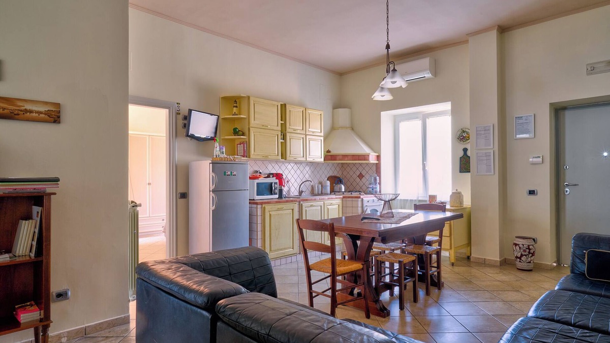 Trecase Apartment | Holiday home "Il Gatto Rosso" 5 minutes from Pompeii