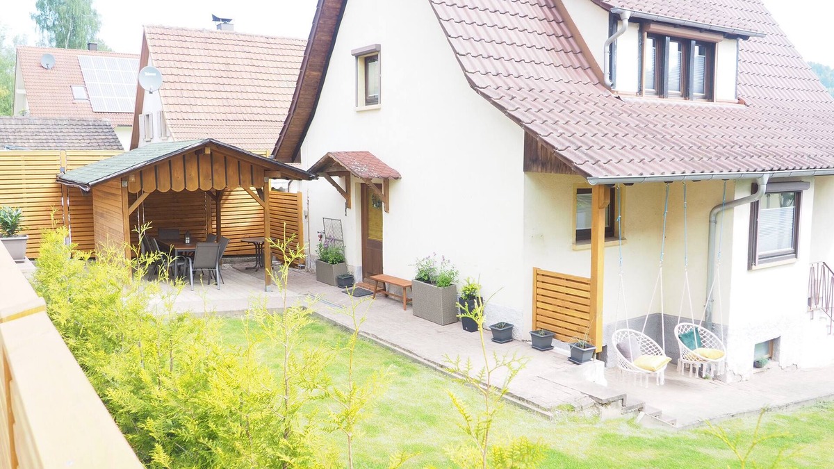 Kappelrodeck House | Holiday Home 'Im Weindorf -4 Erw 2 Ki-' with Mountain View, Private Terrace and Wi-Fi