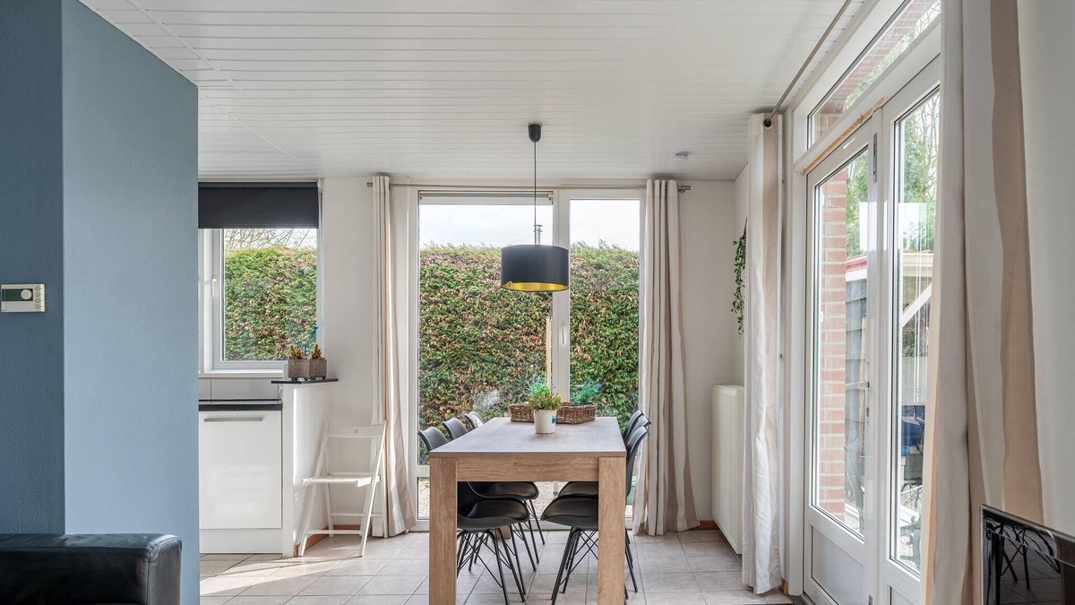 Baarland House | Holiday home in Baarland with fenced garden