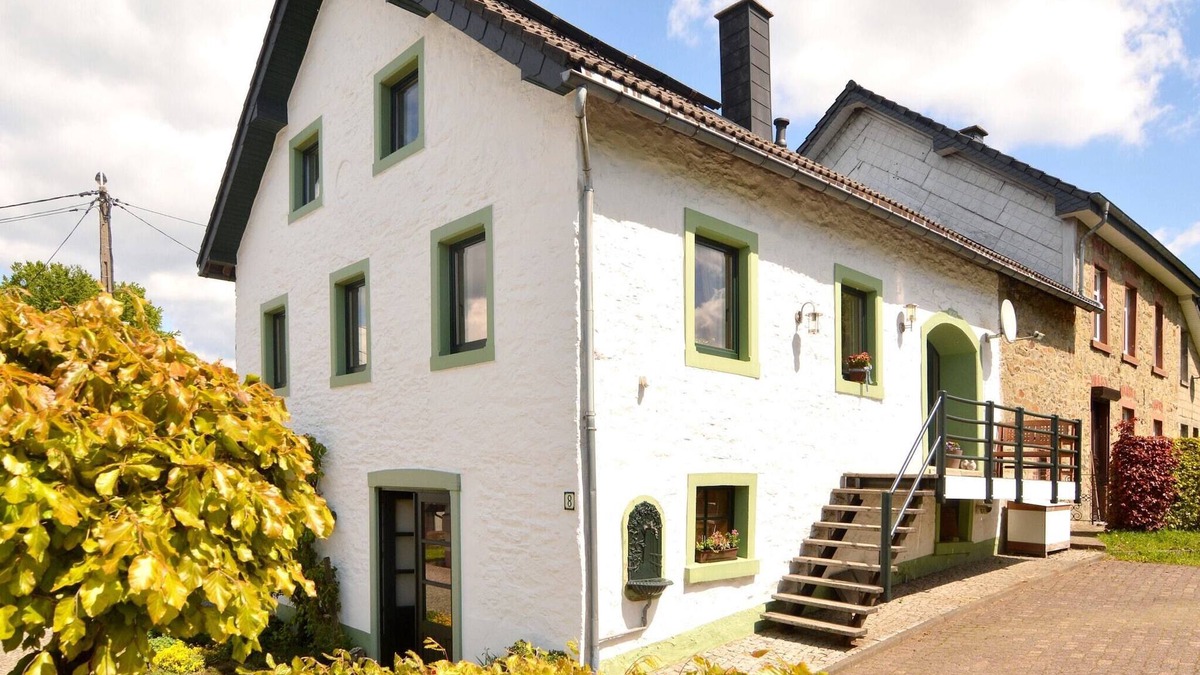 Buetgenbach House | Holiday home in Butgenbach near the Lake