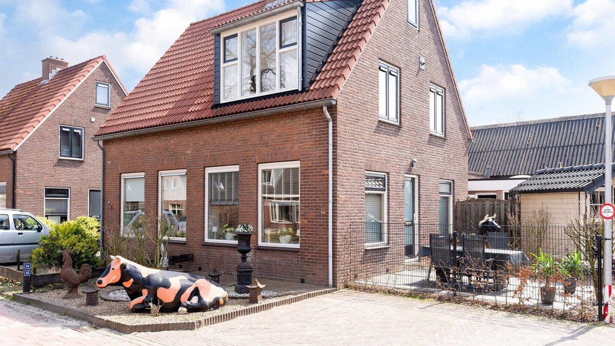 Hollandscheveld House | Holiday Home in Elim near Slagharen Park