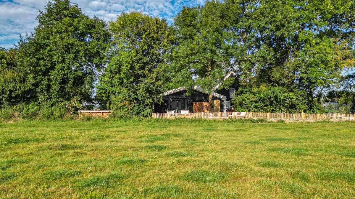 Gapinge House | Holiday Home in Gapinge near Middelburg