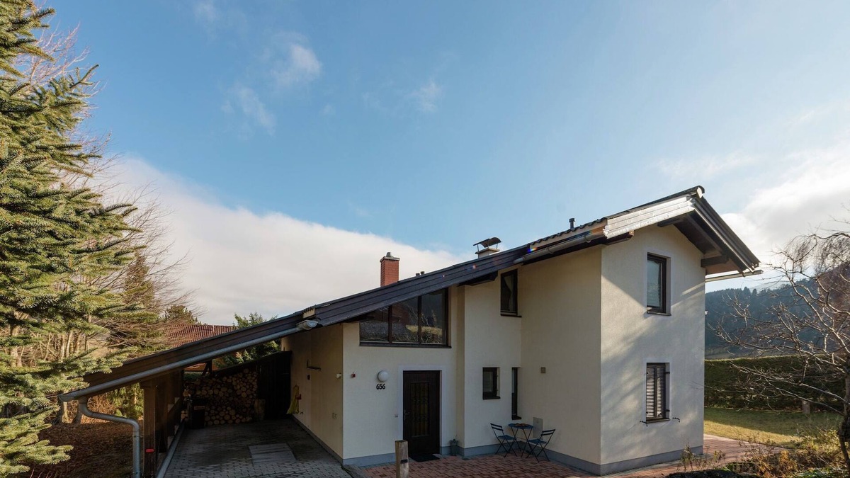Groebming House | Holiday Home in Groebming near Ski Slopes