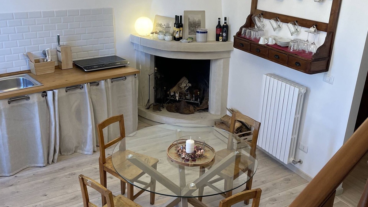 Montelibretti House | Holiday home in the historic center of Montelibretti