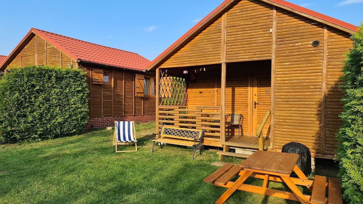 Jaroslawiec House | Holiday Home in Jarosławiec near Beach