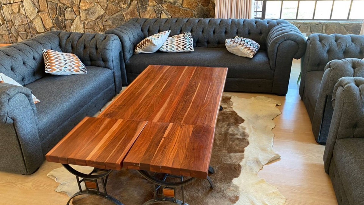 Nyanga Apartment | Holiday Home in Juliasdale - 2033