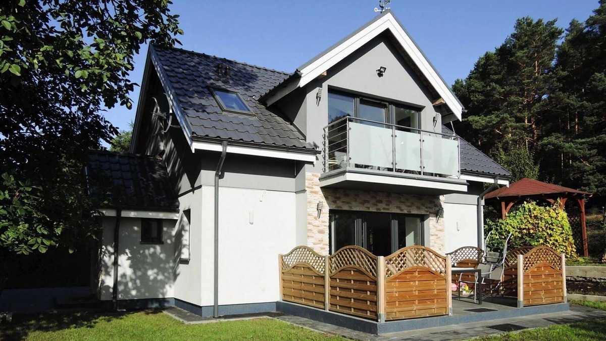 Wapnica House | Holiday Home in Karnocicie by Szczecin Lagoon