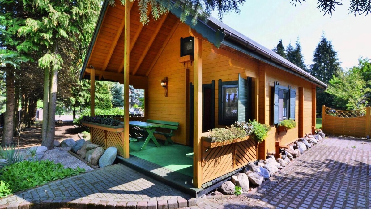 Zieleniewo House | Holiday Home in Kołobrzeg near Seaside Beach