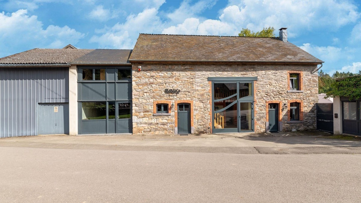 Lierneux House | Holiday Home in Lierneux near Coo Waterfalls
