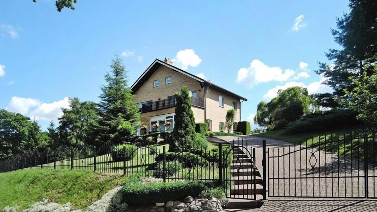 Miedzyzdroje Apartment | Holiday Home in Lubin near Wollin Park