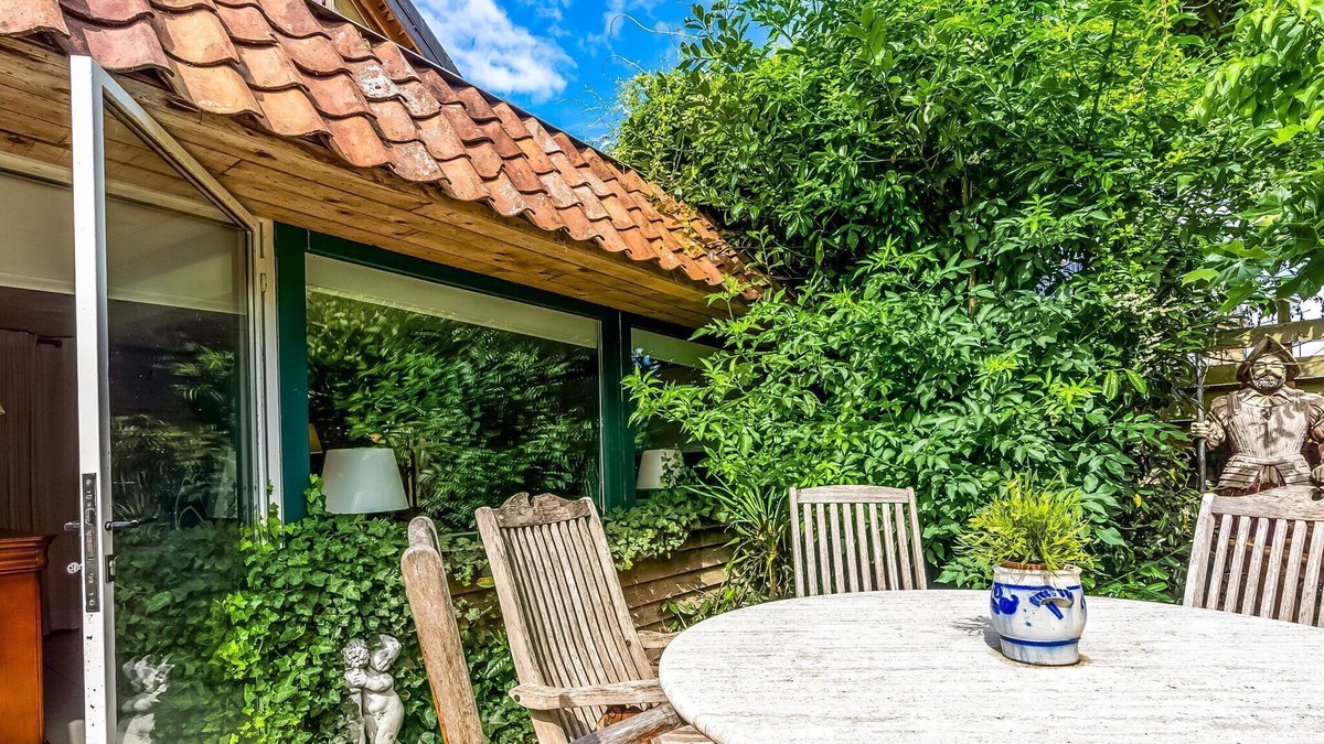 Maasmechelen House | Holiday Home in Maasmechelen with Terrace, Garden, Parking