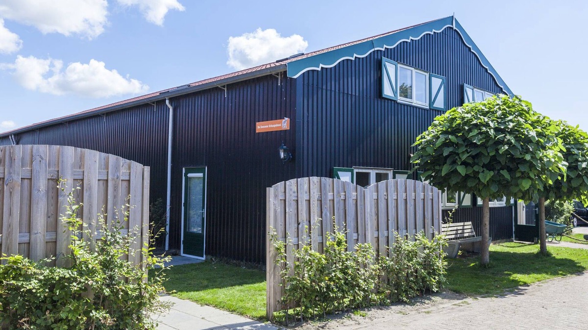 Meliskerke House | Holiday Home in Meliskerke near Beaches