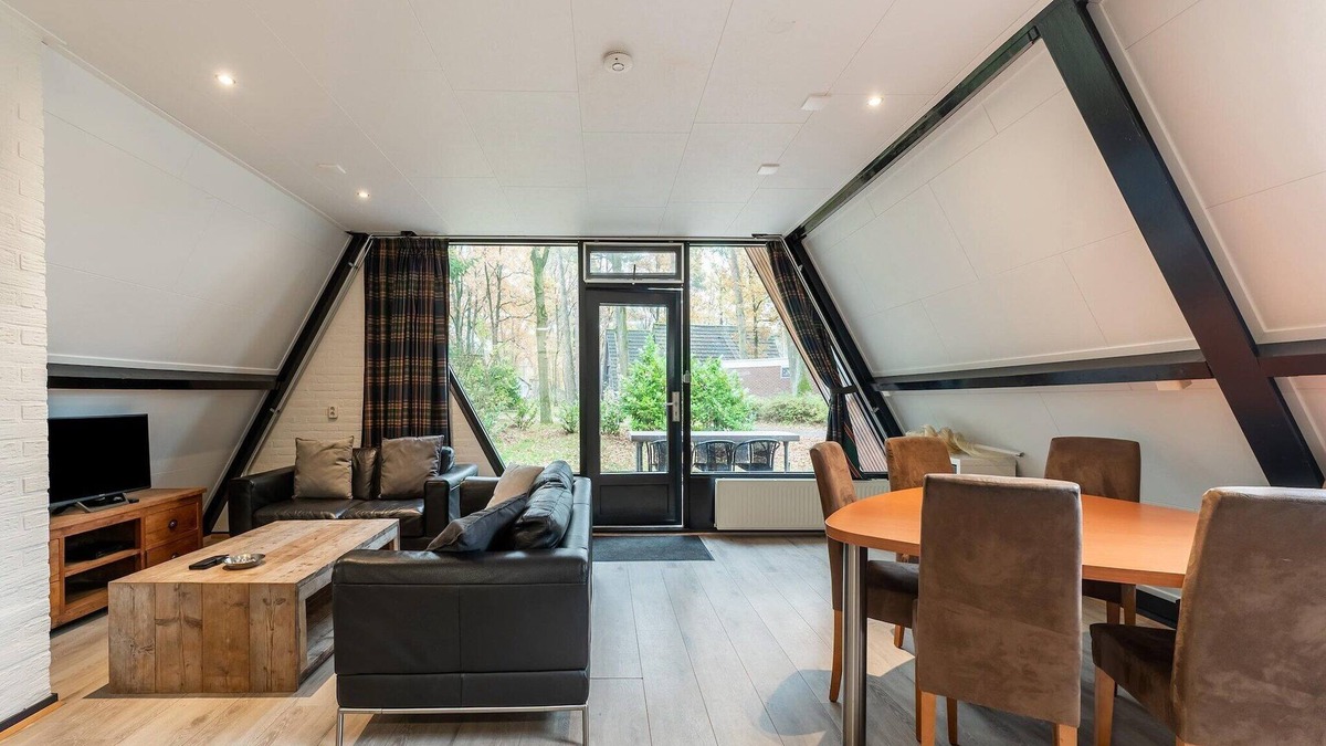 Stramproy House | Holiday Home in North Limburg