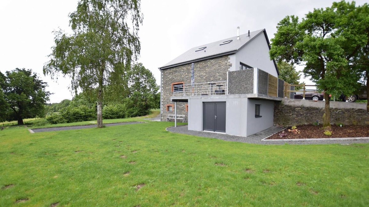 Recogne House | Holiday home in Noville with sauna