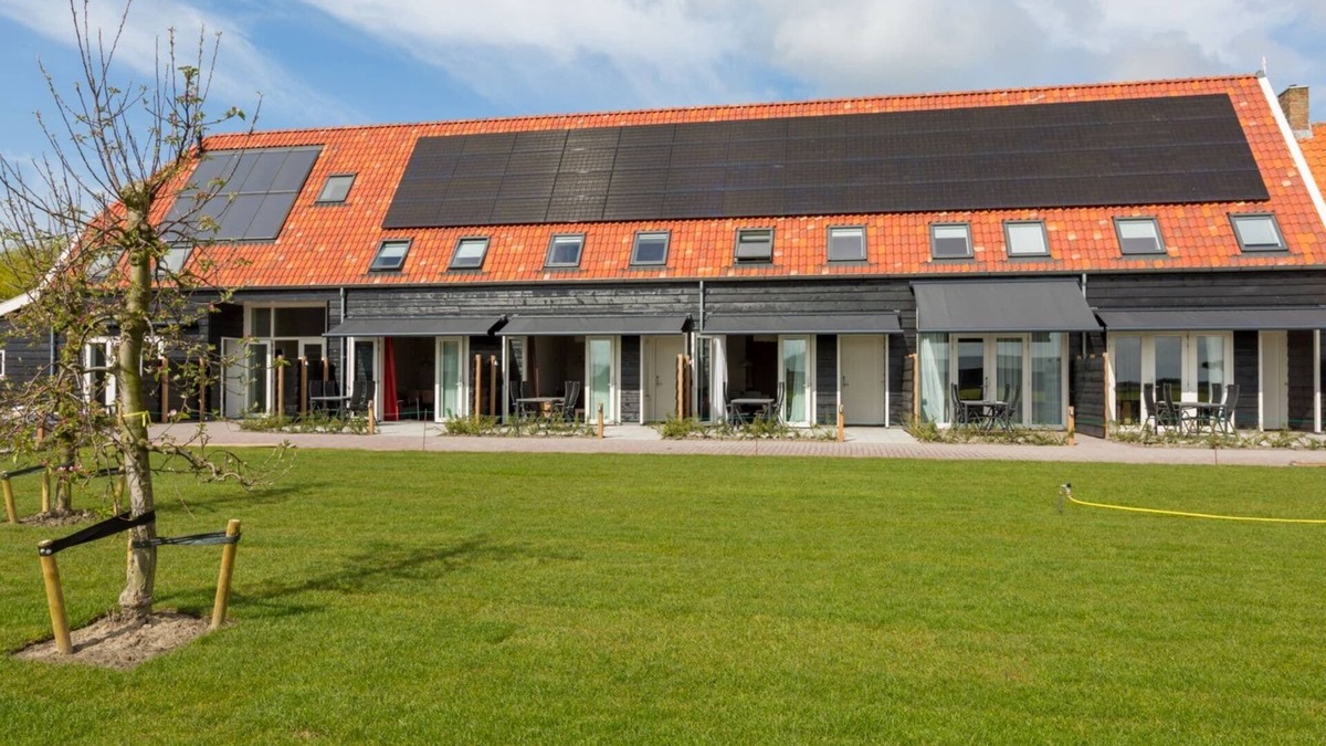 Municipality of Veere House | Holiday Home in Oostkapelle near Beaches