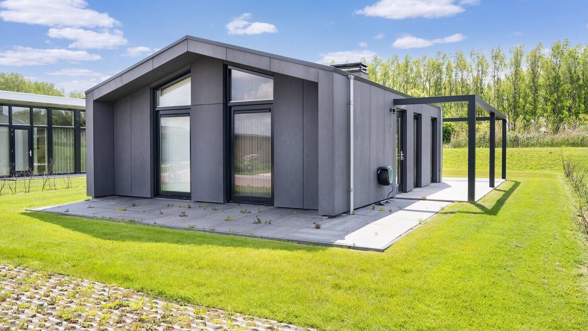 Leiderdorp House | Holiday Home in Oud Ade near Kaag Lakes