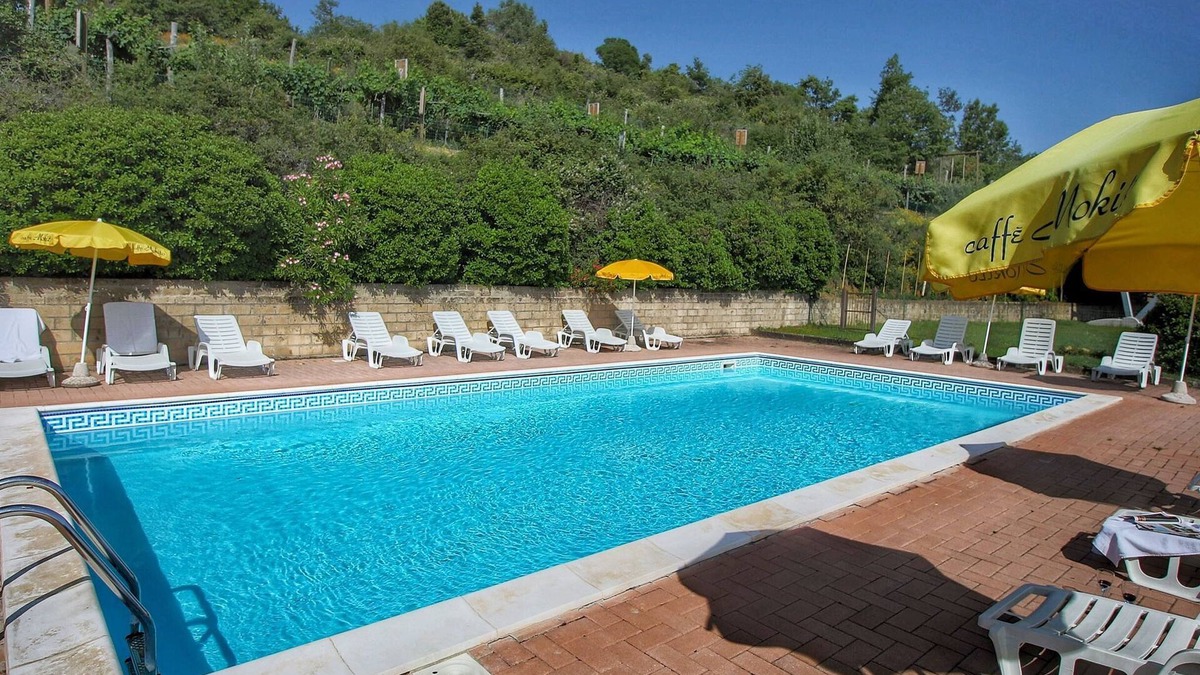 Paciano House | Holiday Home in Paciano near Lake Trasimeno