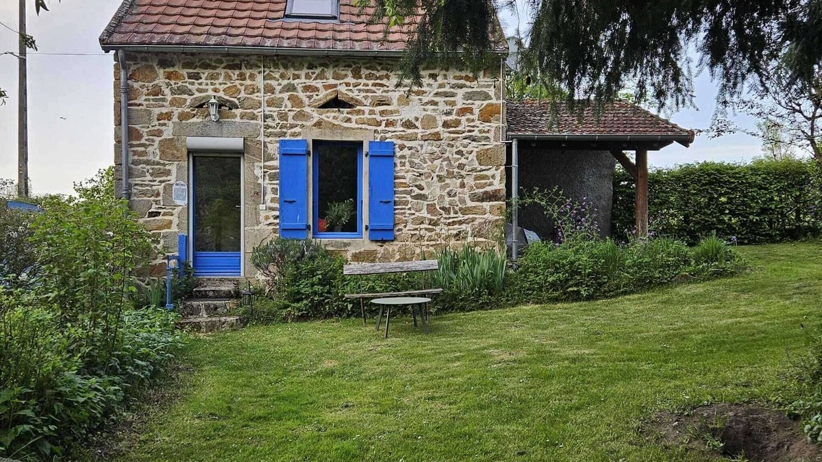 Pionsat House | Holiday Home in Pionsat