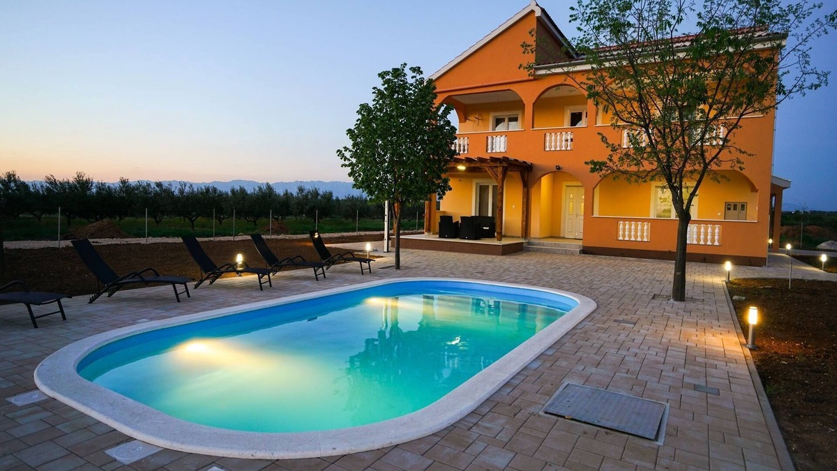 Skabrnja House | Holiday Home in Prkos with Private Pool