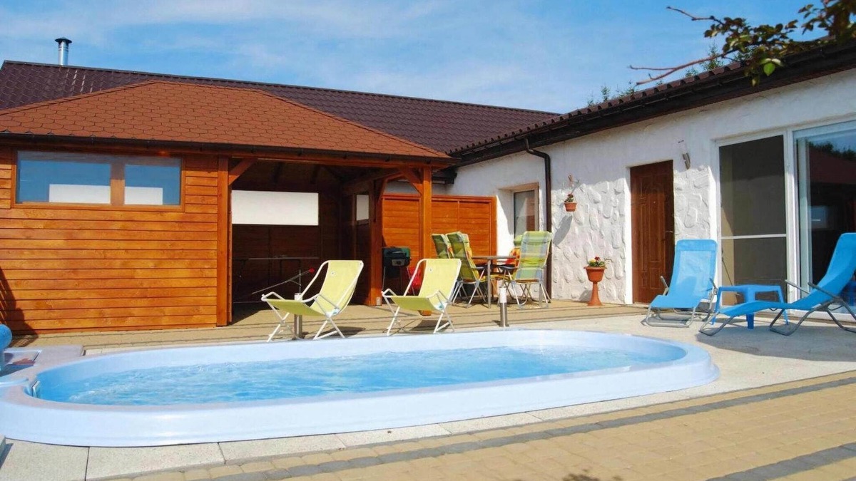 gmina Sianow House | Holiday Home in Sieciemin near Baltic Coast