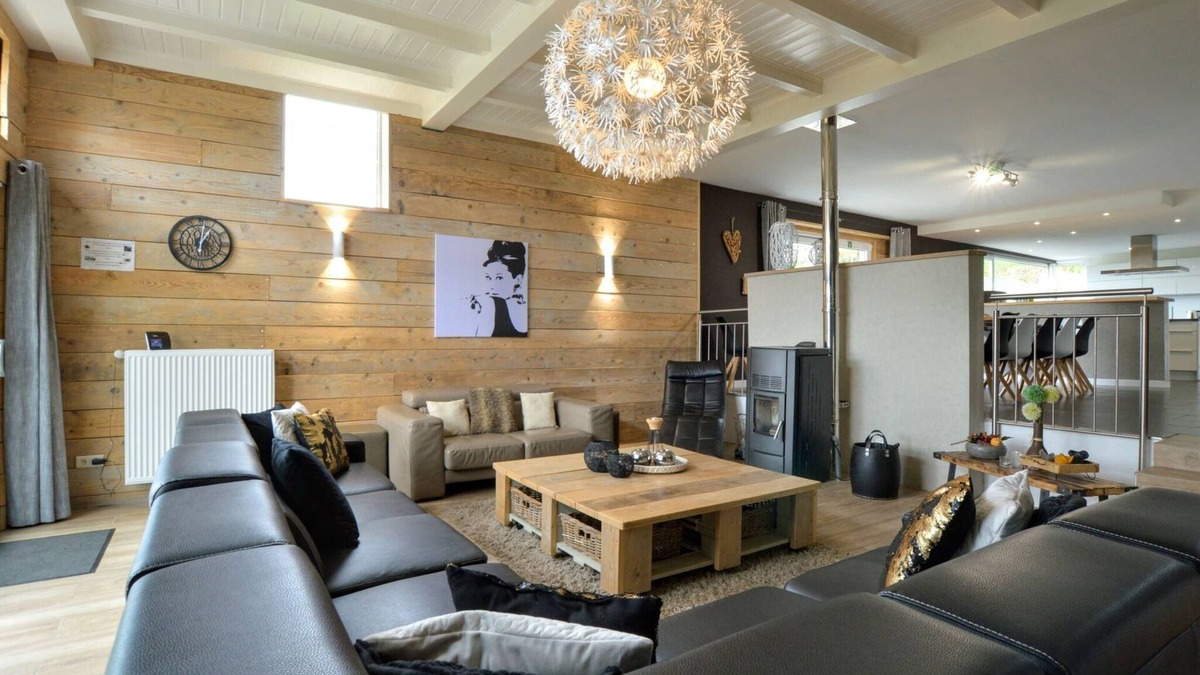 Stavelot House | Holiday Home in Stavelot Near Spa-francorchamps