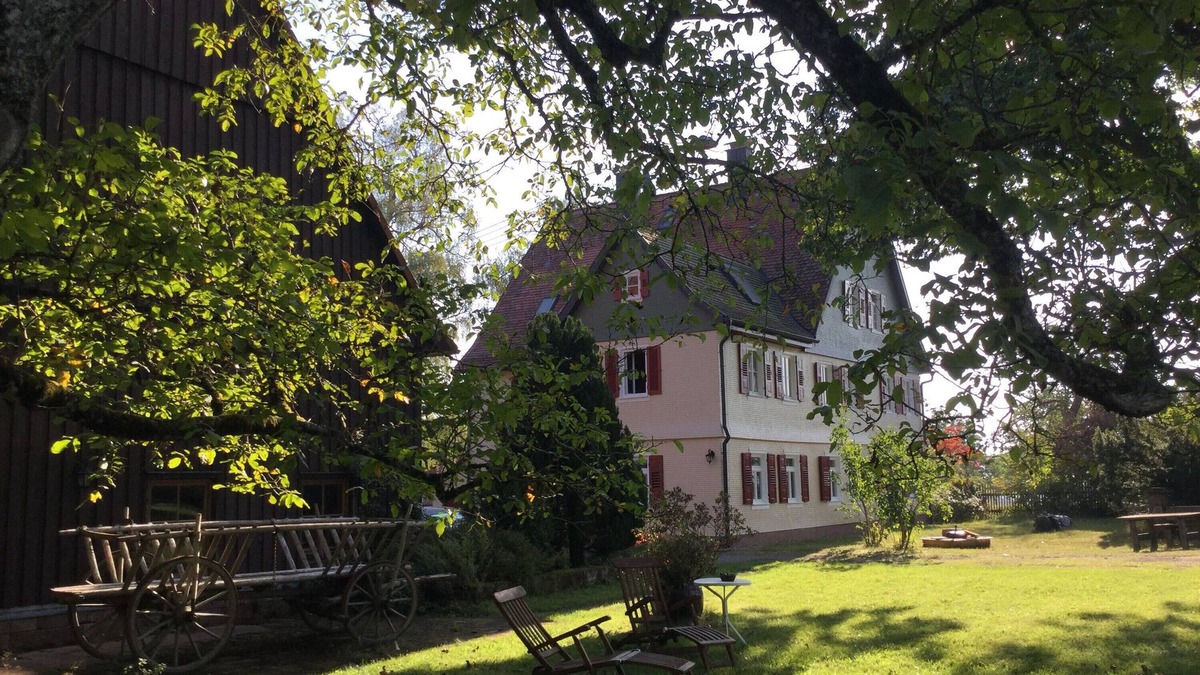 Neuweiler House | Holiday home in the Black Forest: Holiday home 265 sqm, 1-5 bedrooms, 2-14 persons, garden