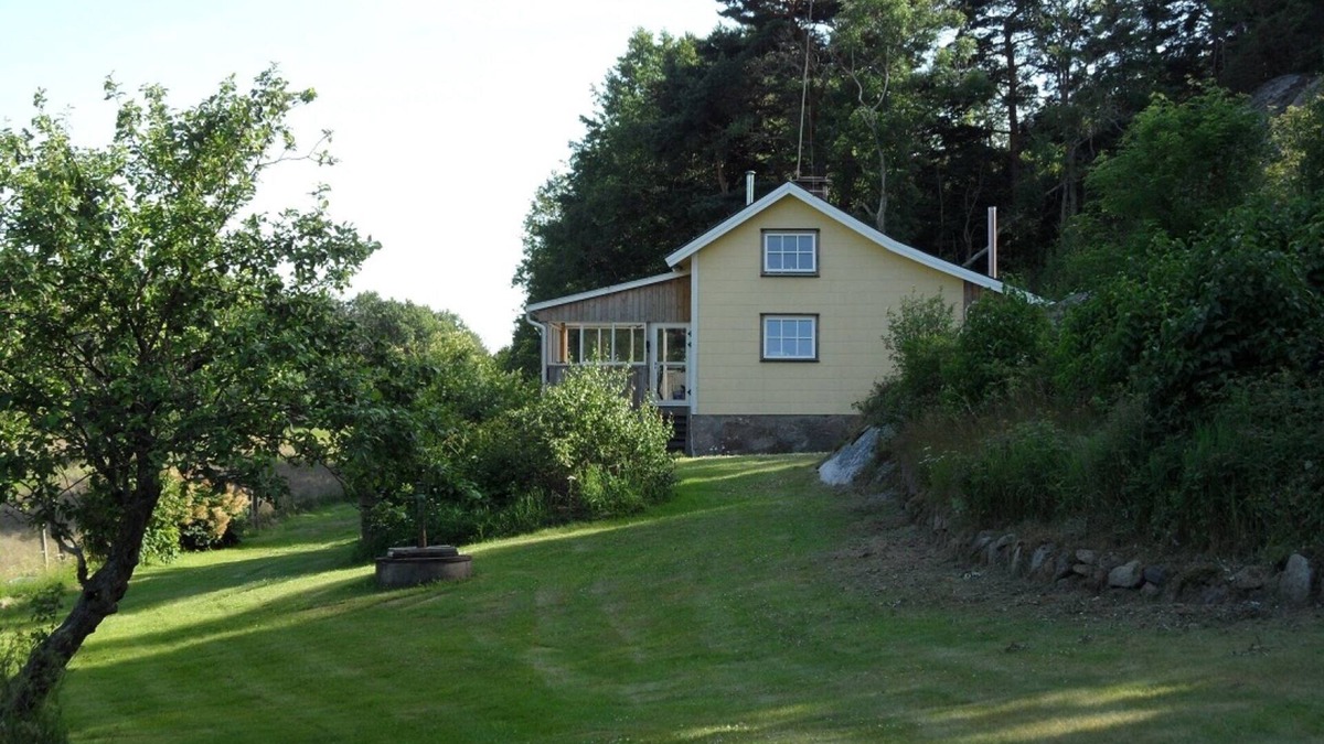 Nosund House | Holiday home in the west coast archipelago on the island of Valön