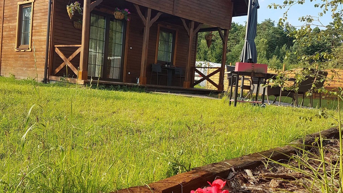 gmina Osiek House | Holiday Home in Tuchola Forest Retreat