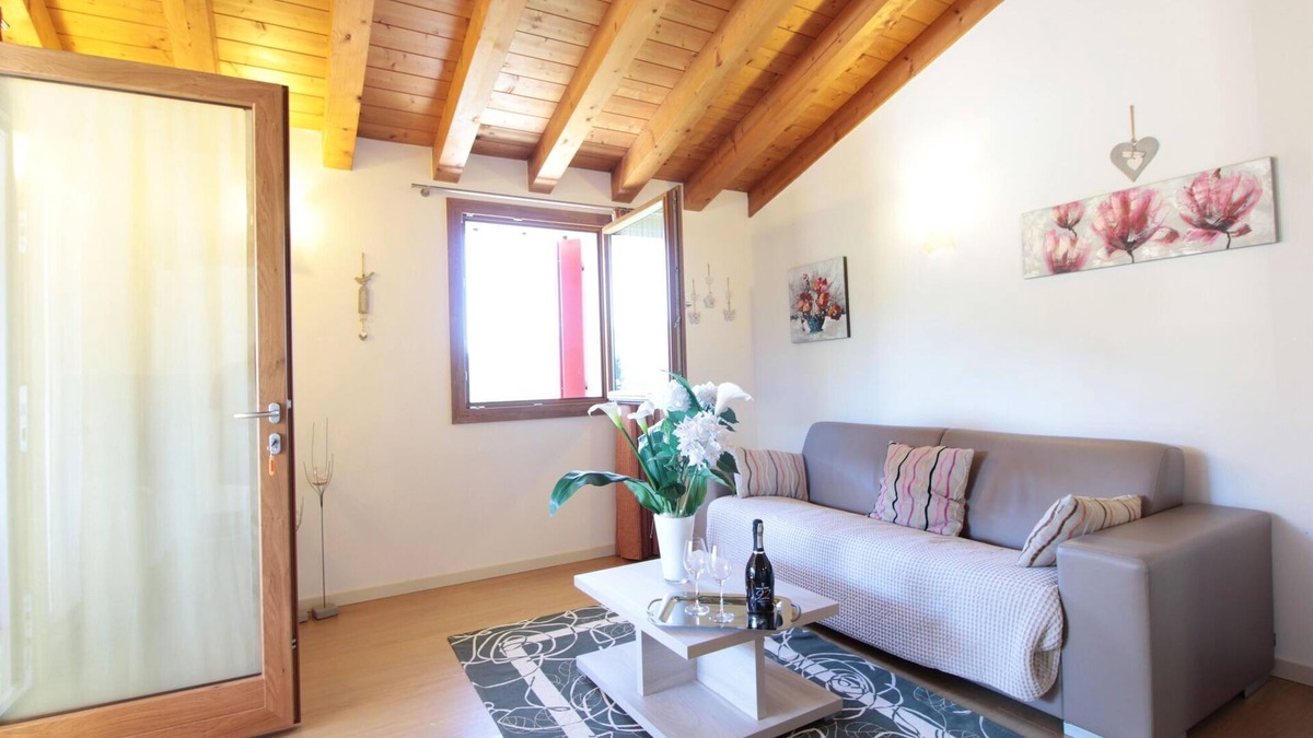 Miane House | Holiday Home in Veneto with Prosecco Vineyards