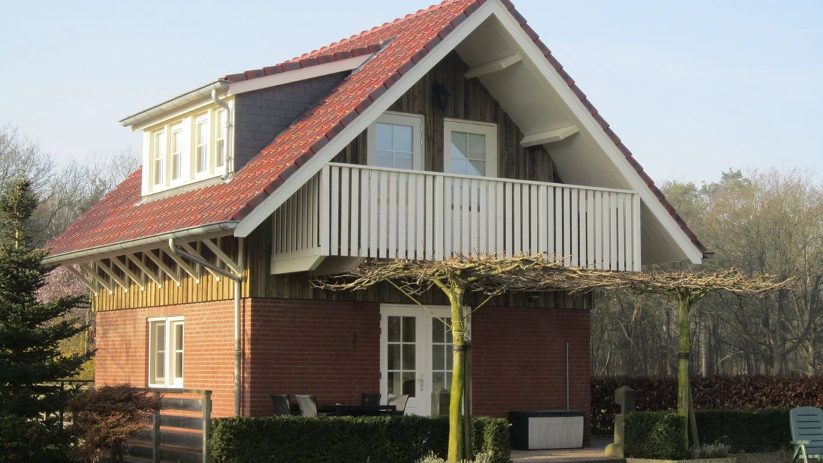 Knikkerdorp House | Holiday Home in Well near Maasduinen Park