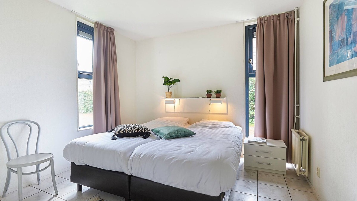 Heinkenszand House | Holiday Home in Zeeland near Beaches