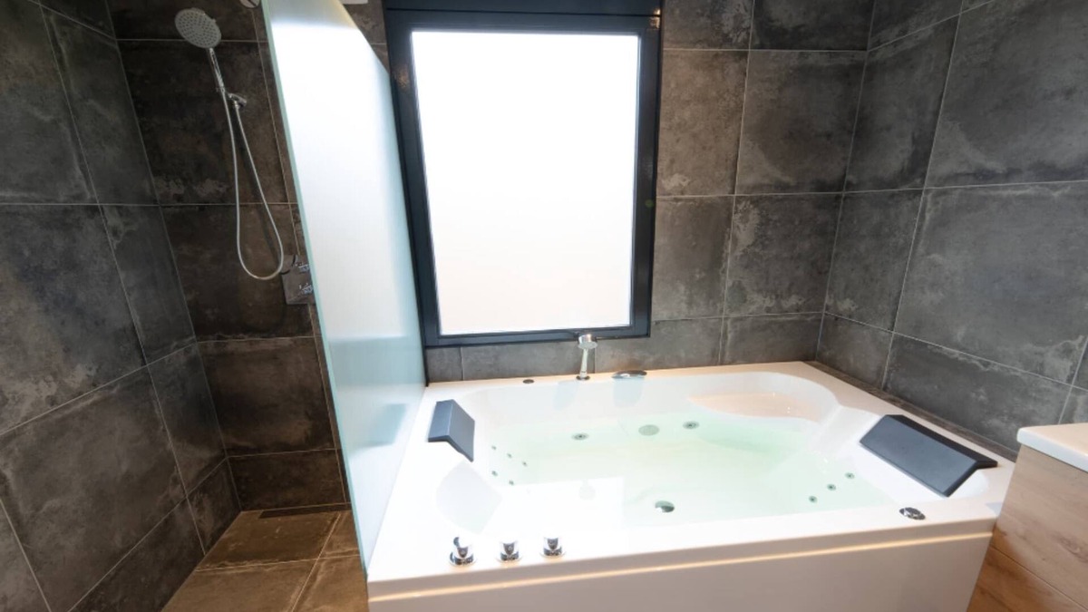 Zevenhuizen House | Holiday Home in Zevenhuizen with Sauna