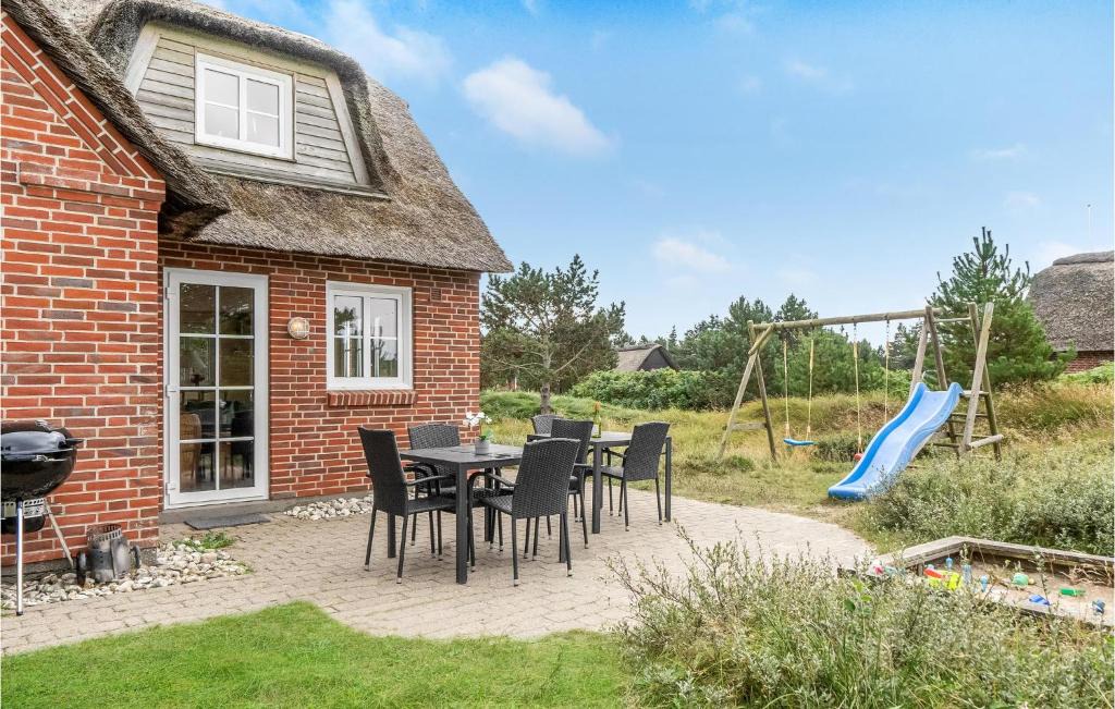 Blavand Strand House | Holiday Home Ingridsvej Ix