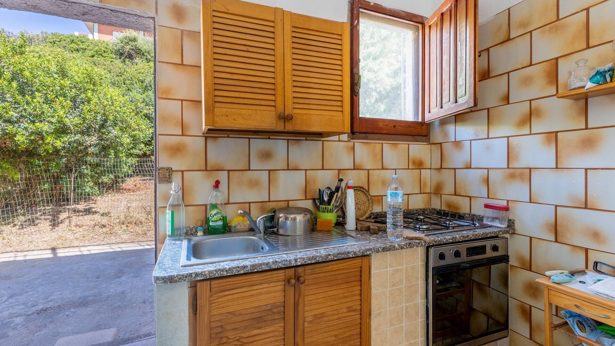Marina di Gutturu Flumini House | Holiday Home 'Villetta Cattarì' with Sea View, Private Terrace and Private Garden