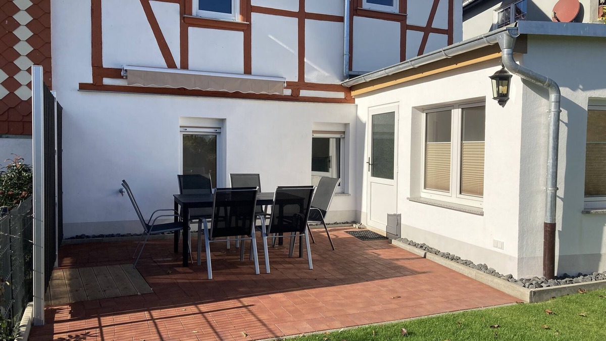 Westerhausen House | Holiday Home "Julian" with Mountain View, Garden & Wi-Fi